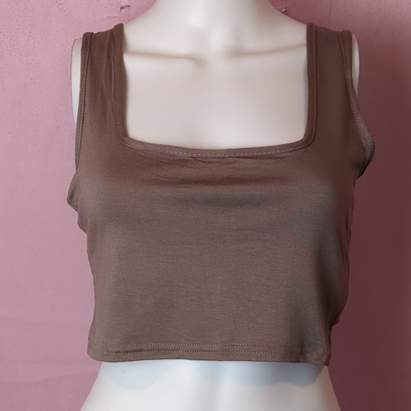 PrettyLittleThing Basic Taupe Jersey Square Neck Cropped Tank Top size 8 - Picture 1 of 5